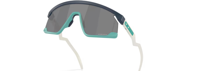 Oakley Bxtr
